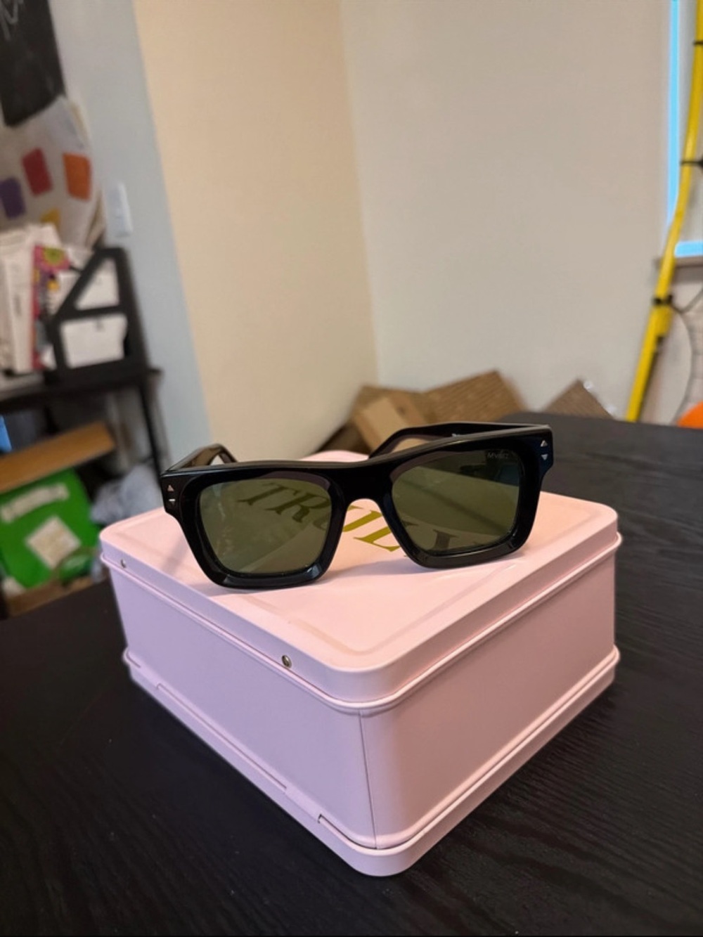 MVMT Black Square Framed Sunglasses - TRAP